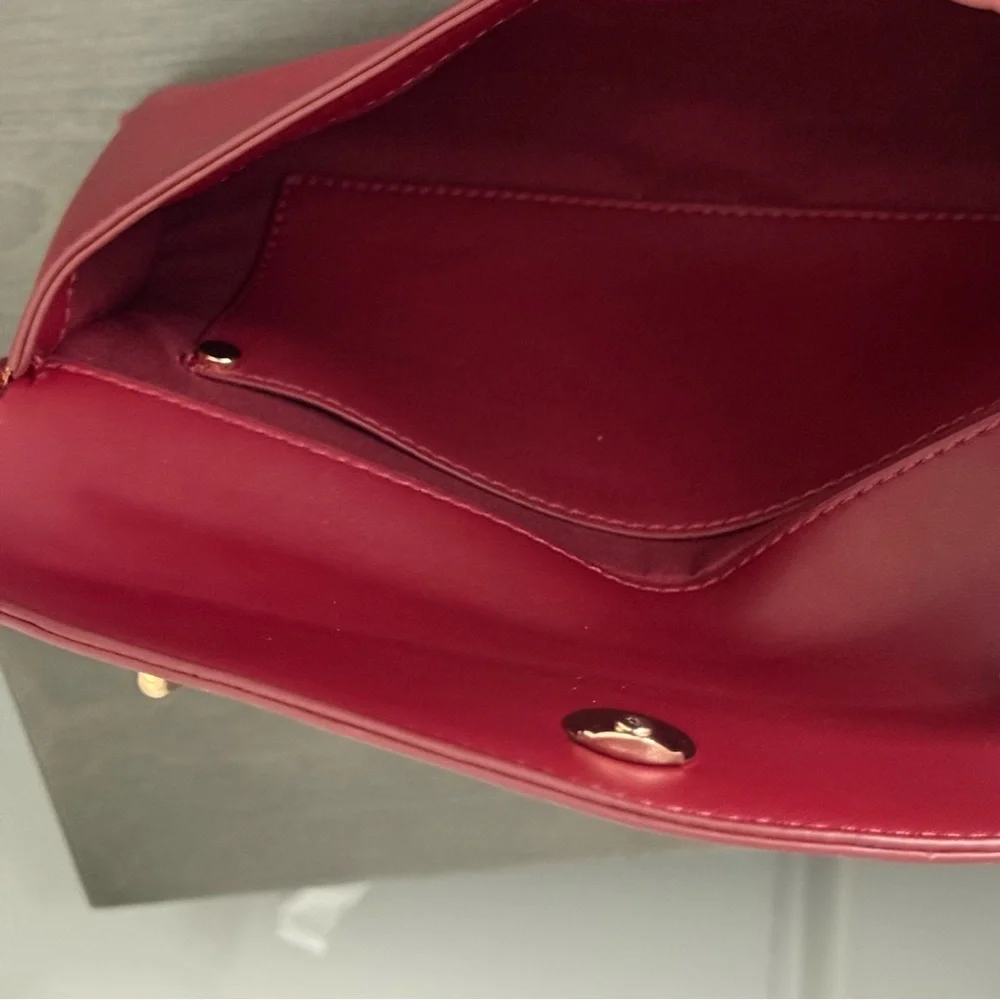 Faux Leather Red Chain Strap Bag
